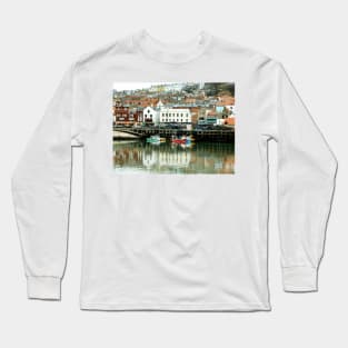 Fishing Village in the UK Long Sleeve T-Shirt